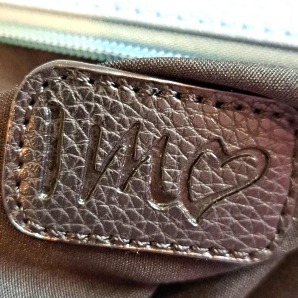 I M Heart tote with wristlet